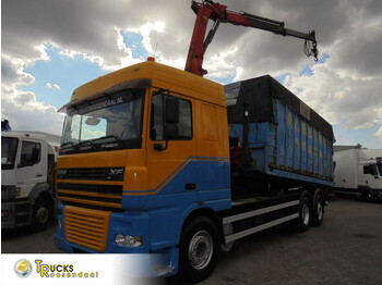 Camion grue DAF XF 95 530