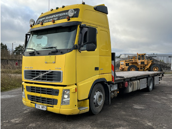 Camion plateau VOLVO FH12