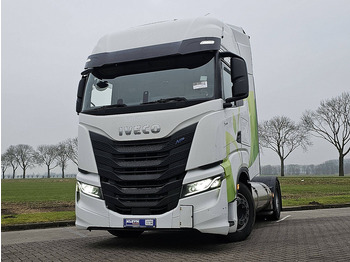 Tracteur routier IVECO S-WAY