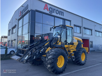 Chargeuse sur pneus JCB 427