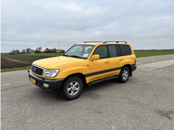 Voiture TOYOTA Land Cruiser