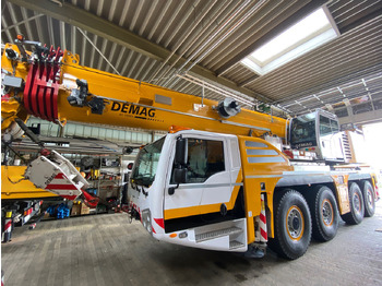 Grue mobile DEMAG