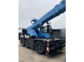 Grue mobile DEMAG