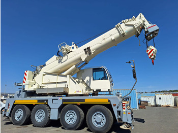 Grue mobile DEMAG