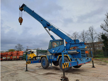 Grue automotrice lente GROVE