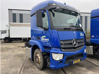 Tracteur routier MERCEDES-BENZ Actros 1940