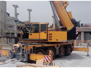 Grue mobile DEMAG