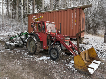 Tracteur agricole MASSEY FERGUSON 100 series