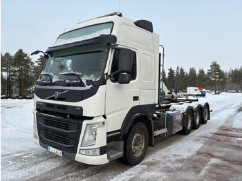 Camion ampliroll VOLVO FM12