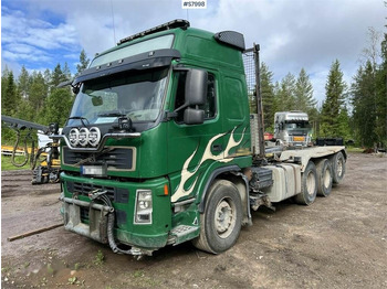 Camion ampliroll VOLVO FM12