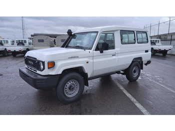 Voiture TOYOTA Land Cruiser