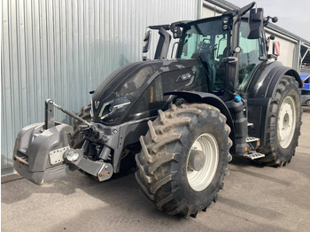 Tracteur agricole VALTRA