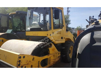 Compacteur à pieds de mouton/ Monocylindre BOMAG BW177D-4