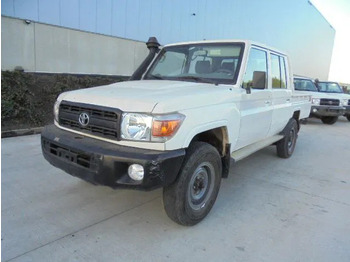 Voiture TOYOTA Land Cruiser