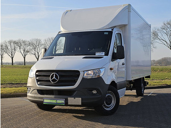 Fourgon MERCEDES-BENZ Sprinter 317