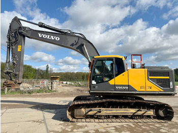 Pelle sur chenille VOLVO EC250EL