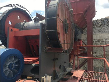 Concasseur à mâchoires neuf Kinglink PE600x900 New Jaw Crusher Made In China: photos 3