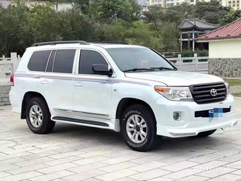 Voiture TOYOTA Land Cruiser