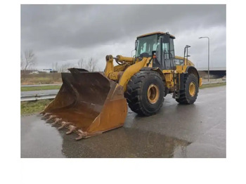 Chargeuse sur pneus CATERPILLAR 966H