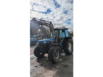 Tracteur agricole FORD