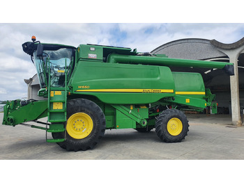 Moissonneuse-batteuse JOHN DEERE W650