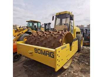 Compacteur à pieds de mouton/ Monocylindre BOMAG