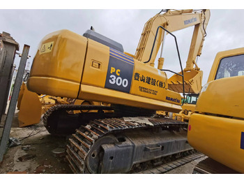 Pelle sur chenille KOMATSU PC300-7