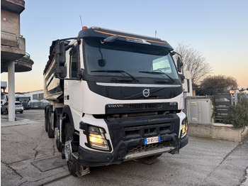 Camion benne VOLVO FMX 460