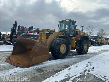 Chargeuse sur pneus CATERPILLAR 980M