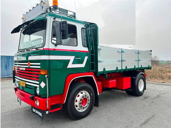 Camion SCANIA 111