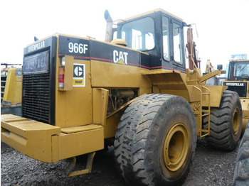 Chargeuse sur pneus CATERPILLAR 966F