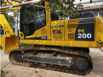 Pelle sur chenille KOMATSU PC200