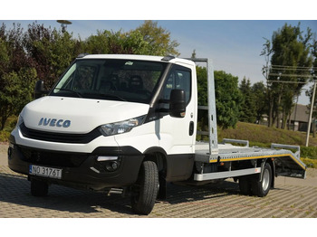 Remorqueuse IVECO Daily