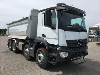 Camion benne MERCEDES-BENZ Arocs 4142