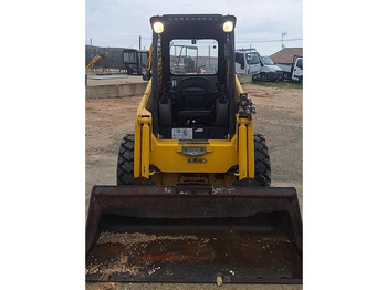 Chargeuse compacte sur chenilles KOMATSU