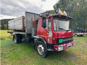 Camion ampliroll BEDFORD