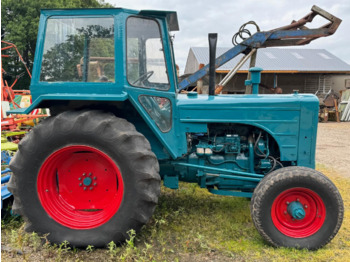 Tracteur agricole HANOMAG