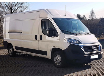 Fourgon utilitaire FIAT Ducato 2.3