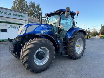 Tracteur agricole NEW HOLLAND T7.270