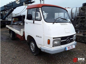 Camion plateau MERCEDES-BENZ