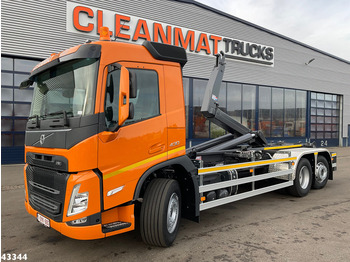 Camion ampliroll VOLVO FM 430