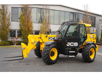 Chargeuse sur pneus JCB 560-80 / 6 ton lifting capacity / power 146 HP: photos 5