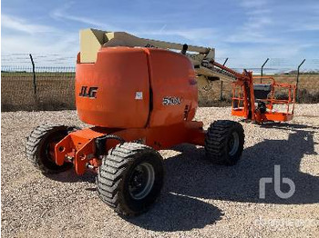 Nacelle articulée JLG