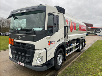 Camion citerne VOLVO FM