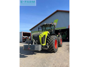 Tracteur agricole CLAAS Xerion 5000