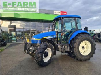 Tracteur agricole NEW HOLLAND TD5