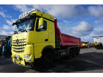 Camion benne MERCEDES-BENZ Arocs