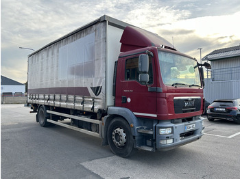 Camion à rideaux coulissants MAN TGM