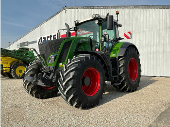 Tracteur agricole FENDT 828 Vario