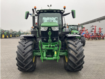 Tracteur agricole JOHN DEERE 6R 215